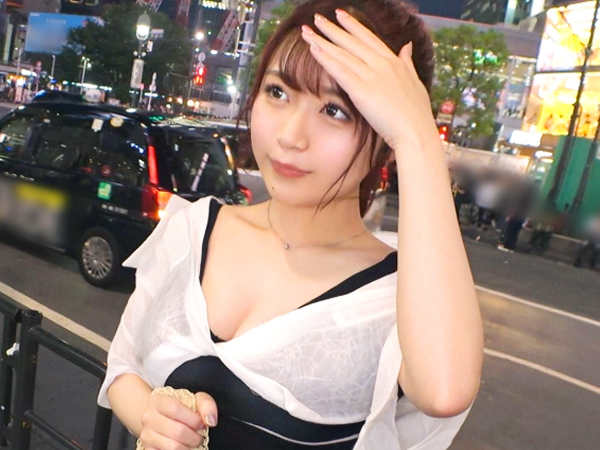 【素人ナンパ】声優の学校に通う巨乳ちゃん♡フェラチオ＆パイズリのご奉仕からマンコを突かれて喘ぐ♡