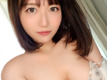 【超絶美少女の初々しいセックス】無毛の秘部を激しくピストンされ、素人娘が感じまくる！若さ溢れるボディにたっぷり白濁液を注ぎ込む濃厚プレイ！！♡