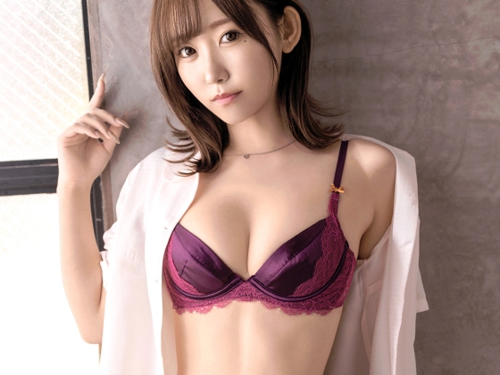 【美尻女神の密着セックス】プリッと上がった美尻がエロすぎる！肉棒で奥まで突かれ、感じまくる姿がたまらない♡ボッキしたチ○ポで激しく喘ぐ姿は必見！