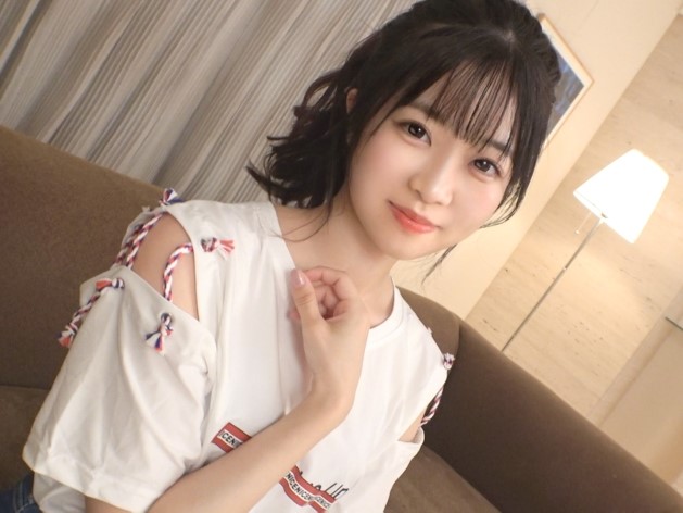 【美ボディインストラクター】小動物系美少女のジムトレSEX！引き締まったカラダをチンポで貫き、汗だくで感じまくる♡美乳＆美尻がエロすぎる！