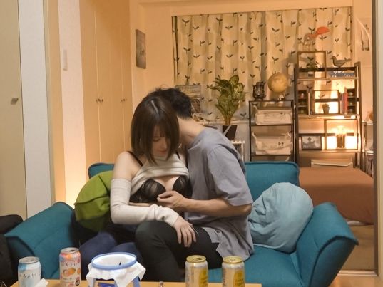 【ナンパ成功】色白スレンダー美女をゲット！ヤリ部屋で従順にチンポ奉仕♡盗撮されたセックス映像がエロすぎる！もっちり肌と細身ボディが最高！