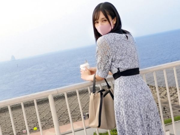 【色白巨乳スレンダー美少女】『ナマでいっぱいして…』1泊2日の小旅行で中出し解禁！コスプレ着衣のままハメまくる、エッチな小旅行♡
