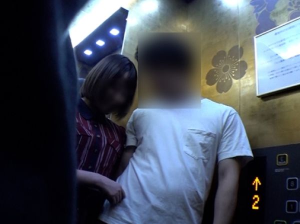 【JDカップルを盗撮】現役女子大生モデルのラブラブSEXを完全追跡！ホテルで見せたちっぱい美乳と敏感マンコをバッチリ激写！リアルなエロが詰まったドキドキ盗撮映像！♡
